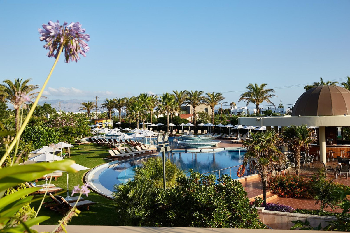 Minoa Palace Resort