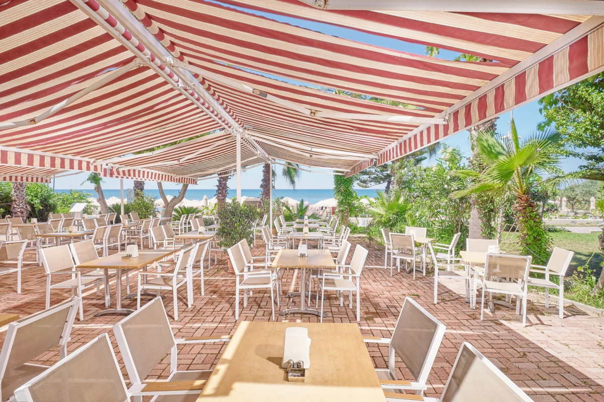 Seaden Corolla Hotel