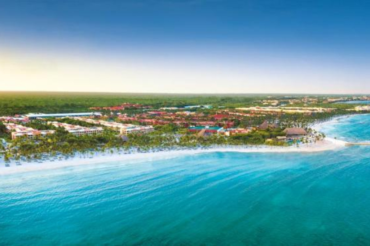 Hotel Barcelo Maya Beach