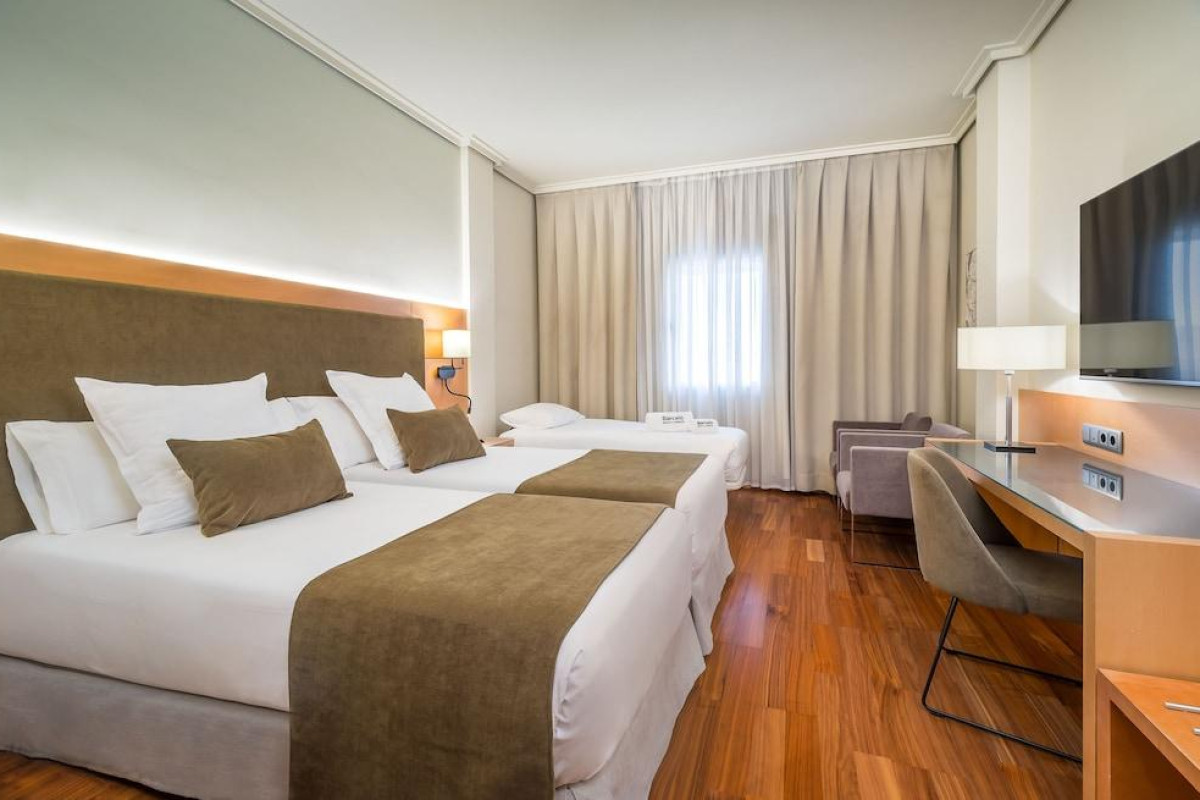Barceló Murcia siete coronas