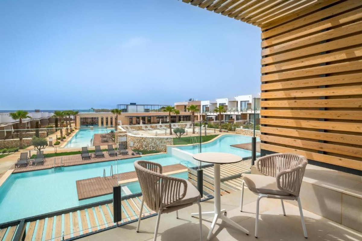 Hotel Barcelo Nura