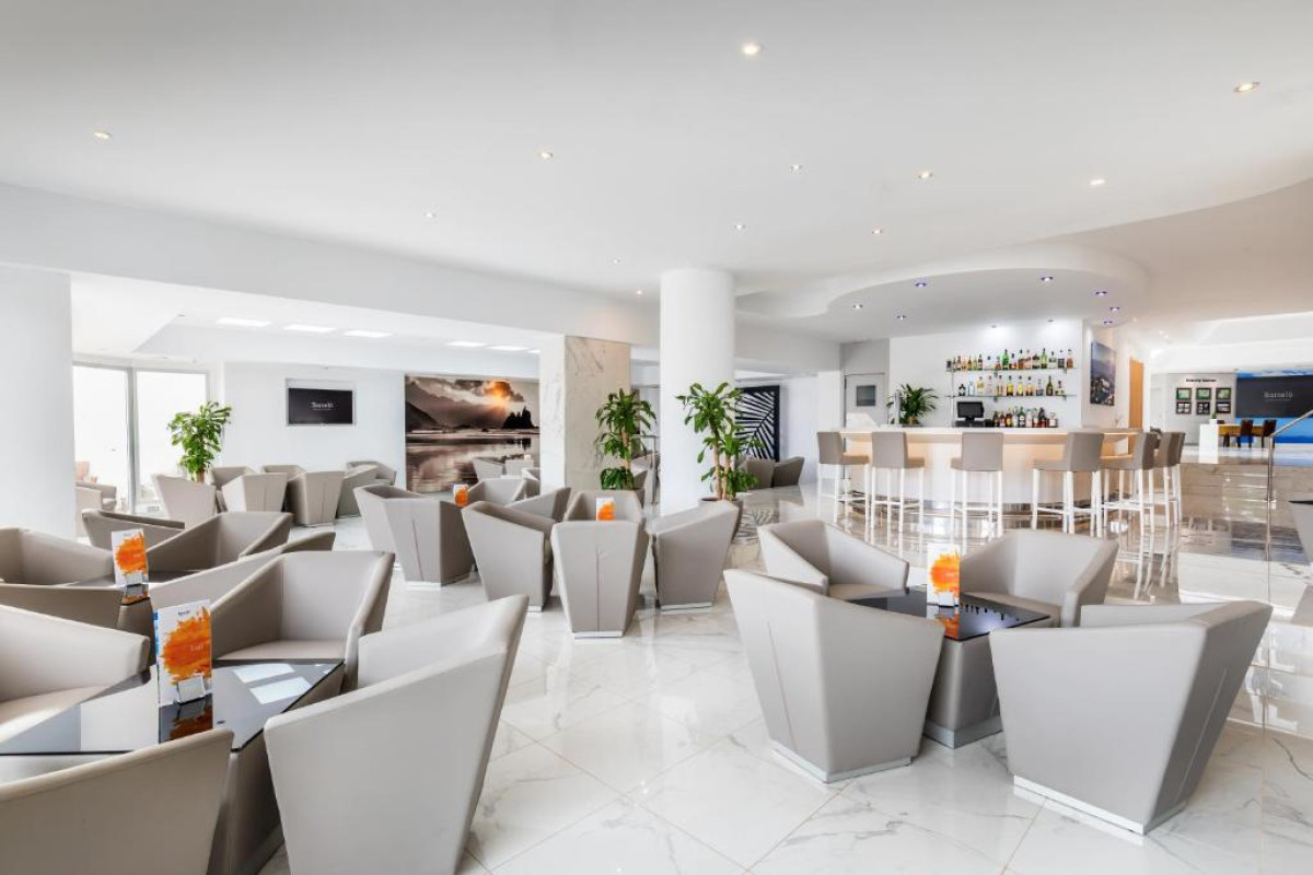 Hotel Barcelo Santiago - Adults Only