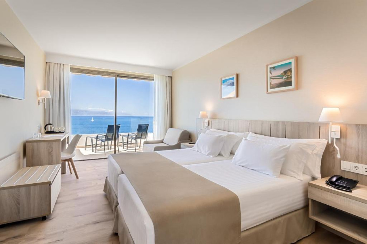 Hotel Barcelo Santiago - Adults Only
