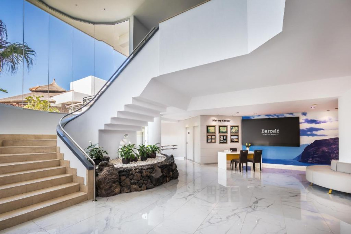 Hotel Barcelo Santiago - Adults Only