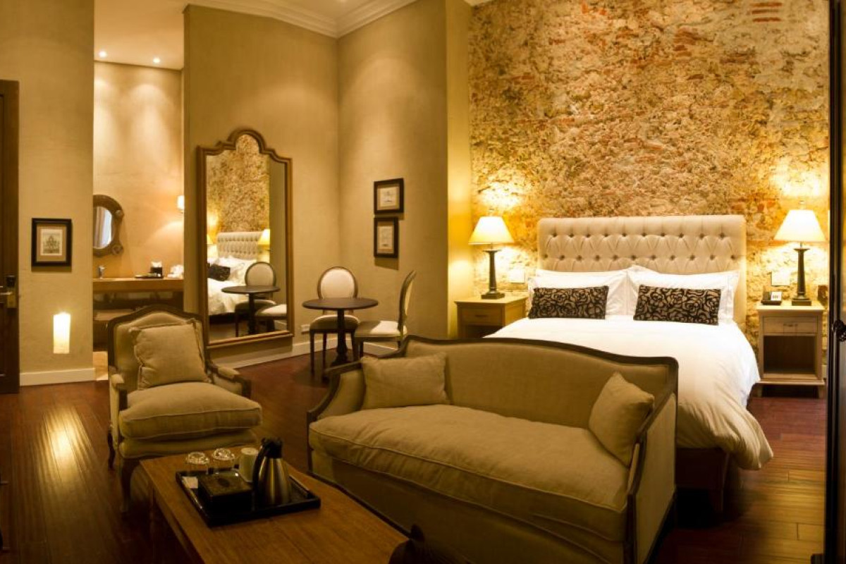 Bastión Luxury Hotel