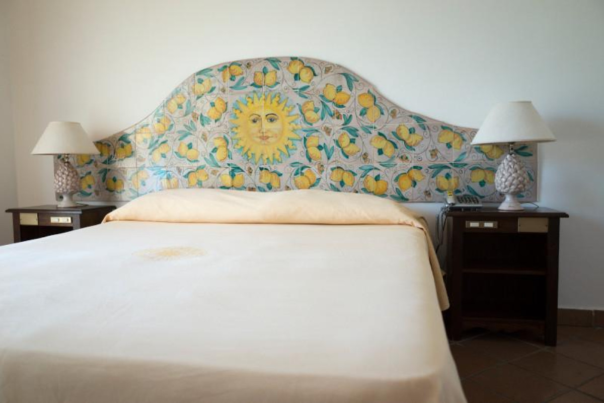 BAY PALACE MAZZARO