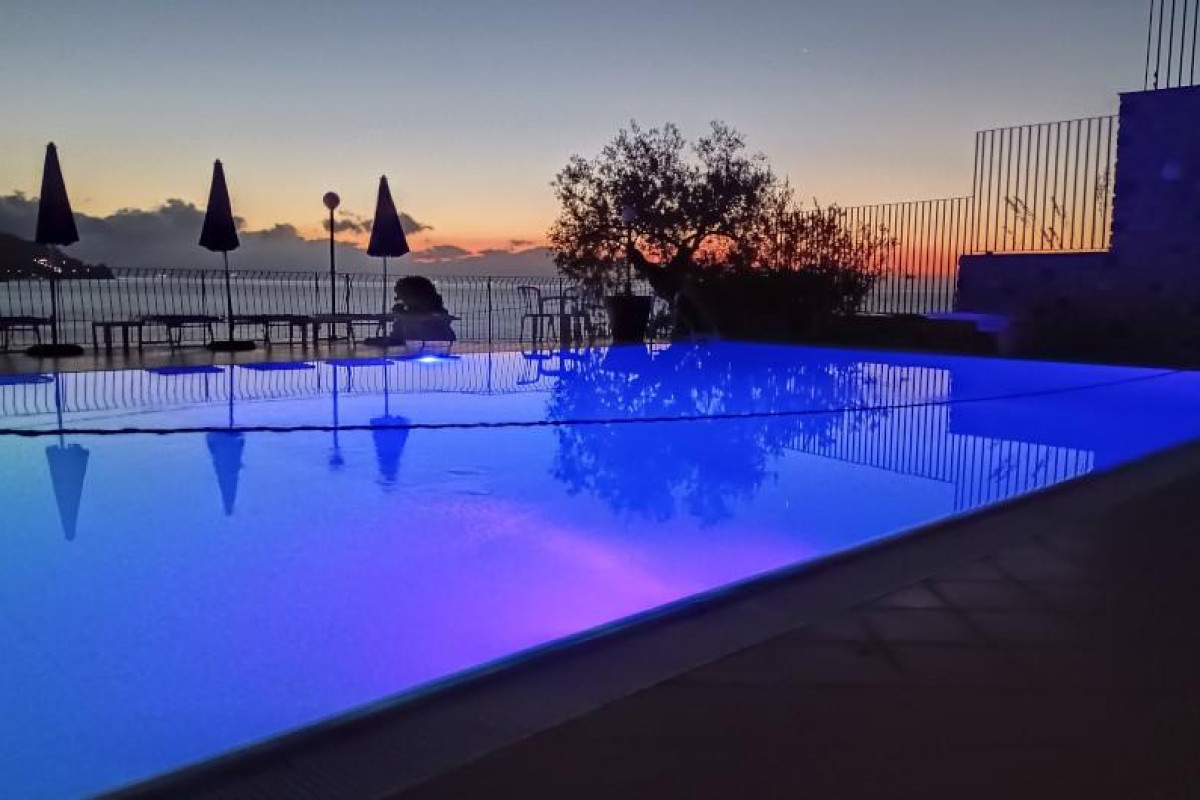 BAY PALACE MAZZARO