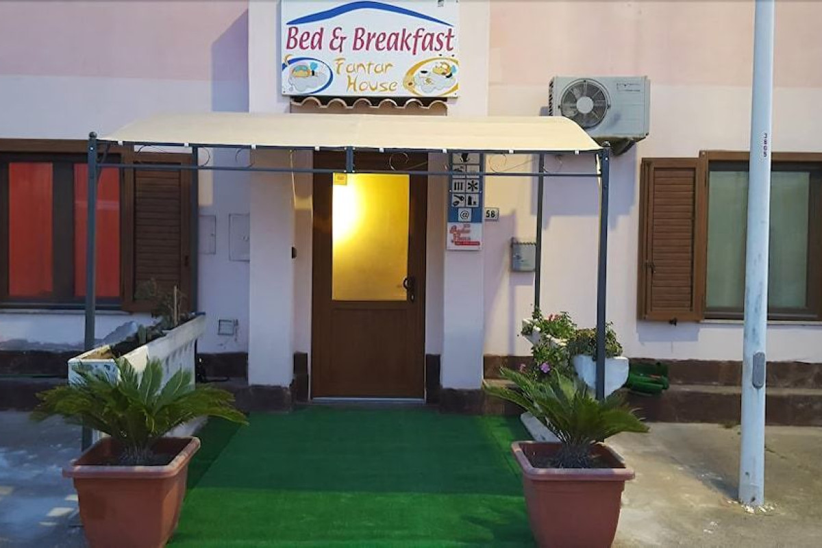 B&B FANTAR HOUSE