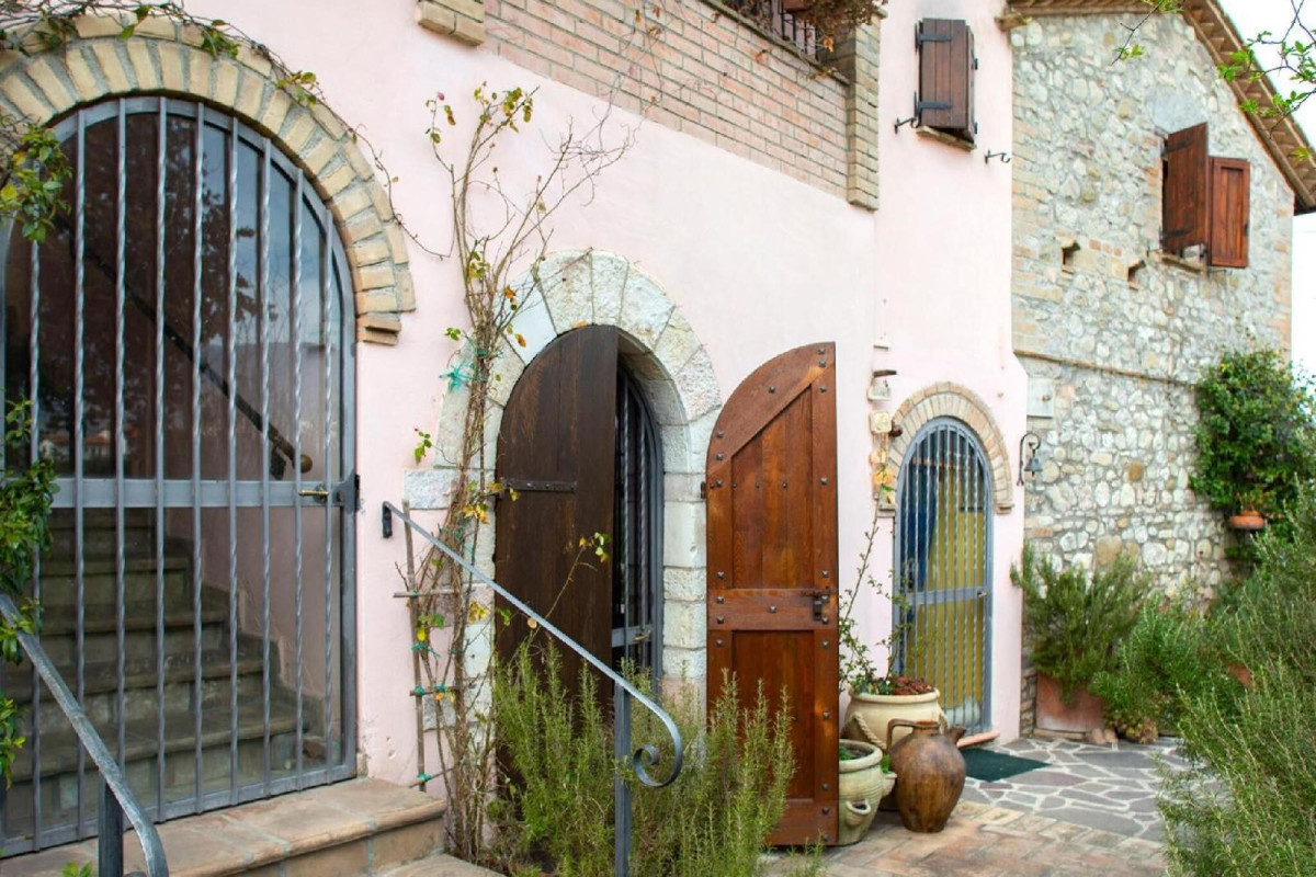 B&B With Pool And View Of Assisi