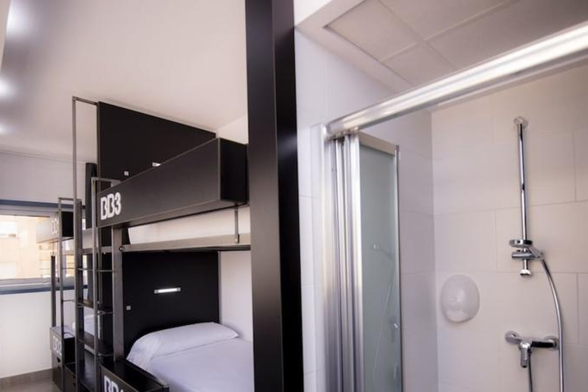 Bea Beach Hostel