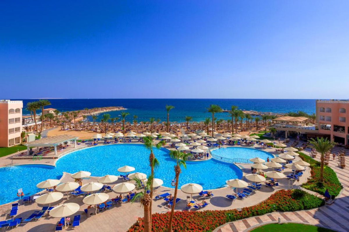 ALBATROS BEACH RESORT