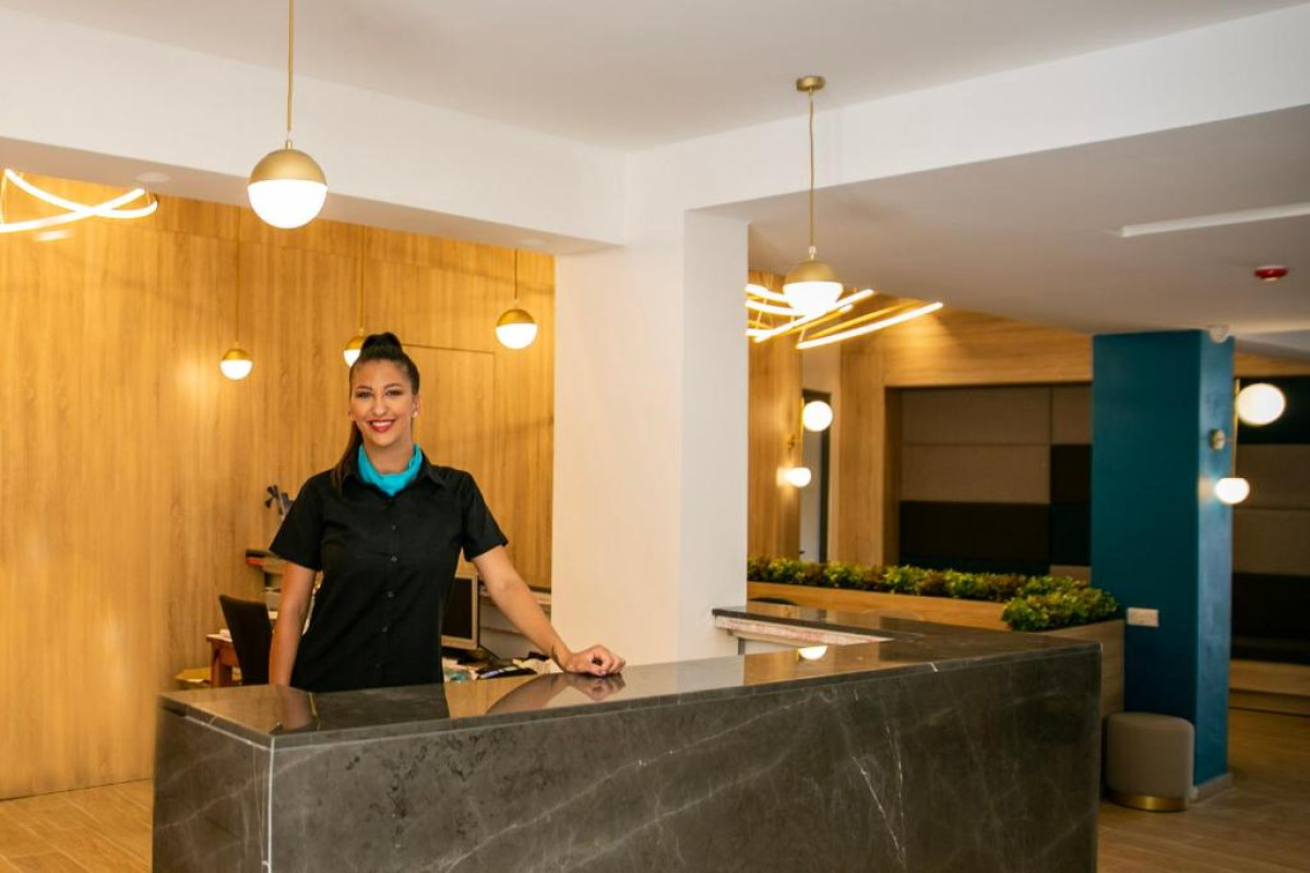 Beach Garden Hotel