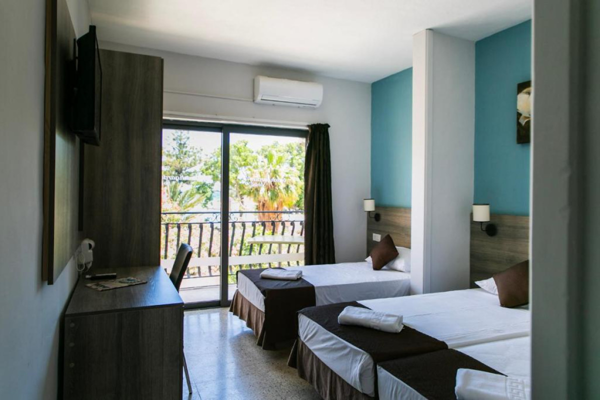 Beach Garden Hotel