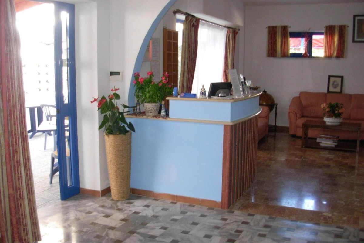 Beach Hotel