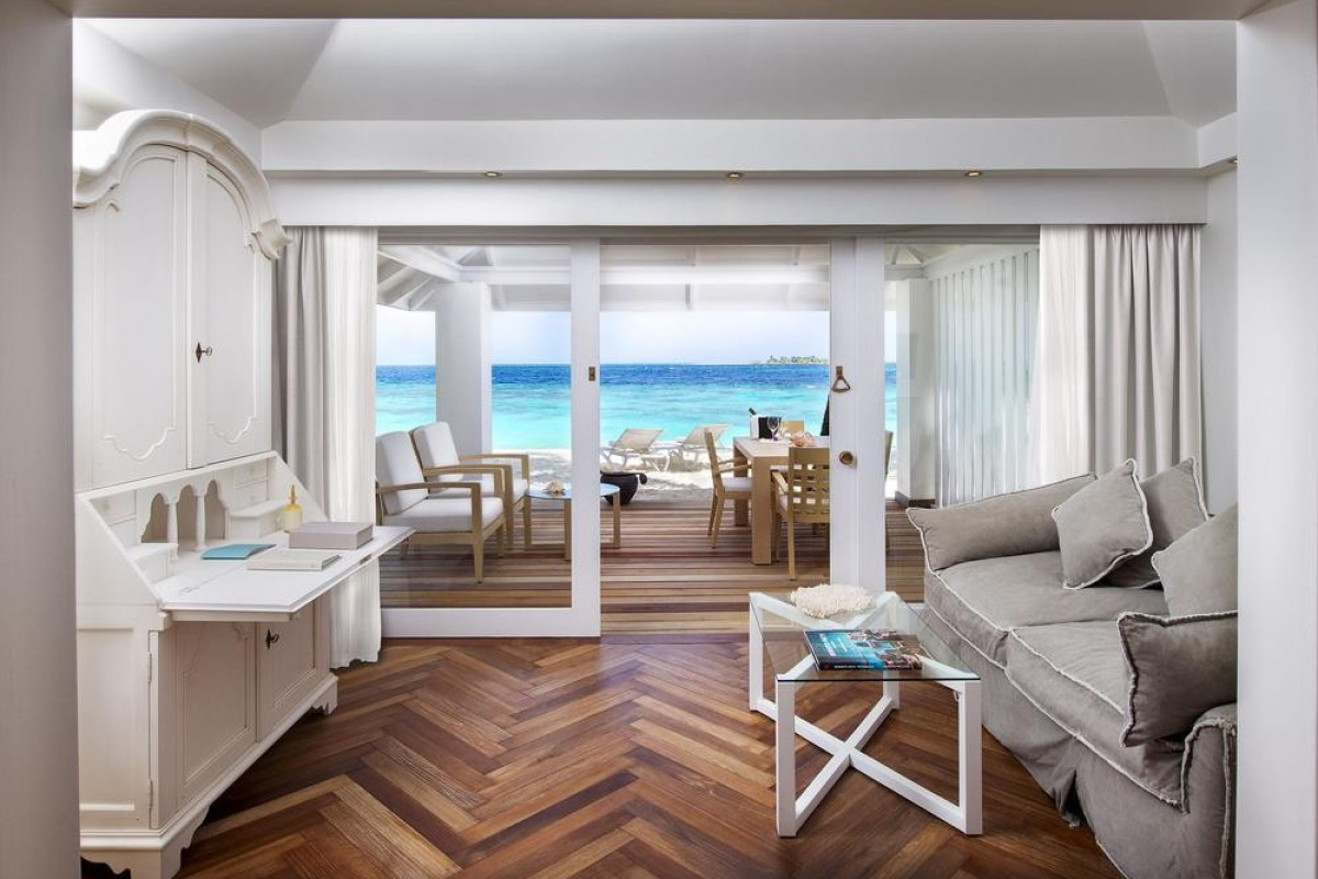 Diamonds Thudufushi