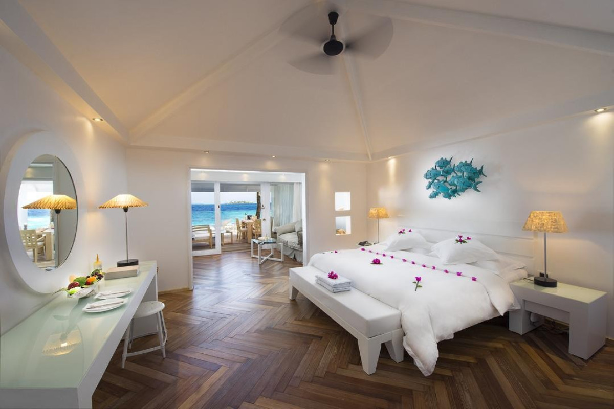 Diamonds Thudufushi