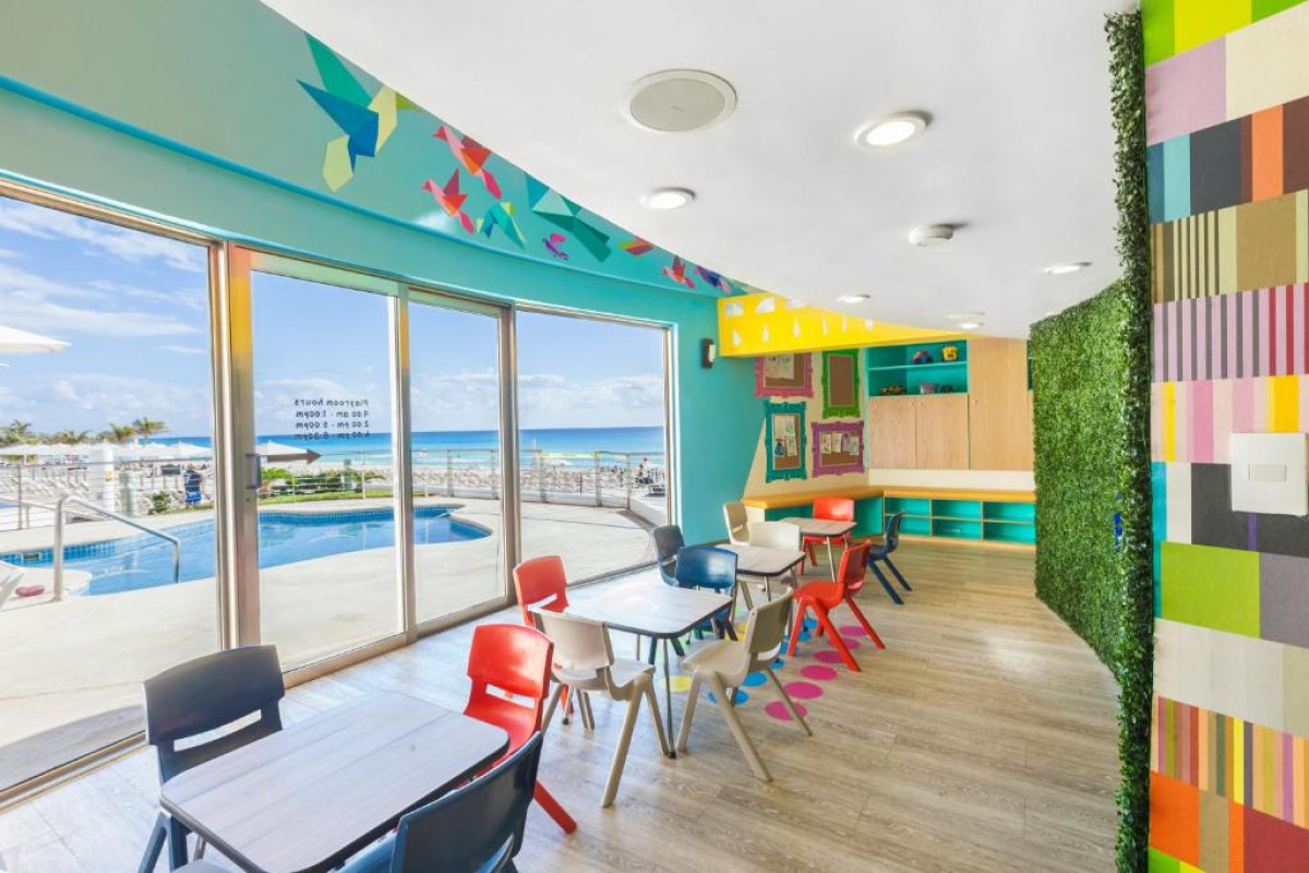 Beach Palace
