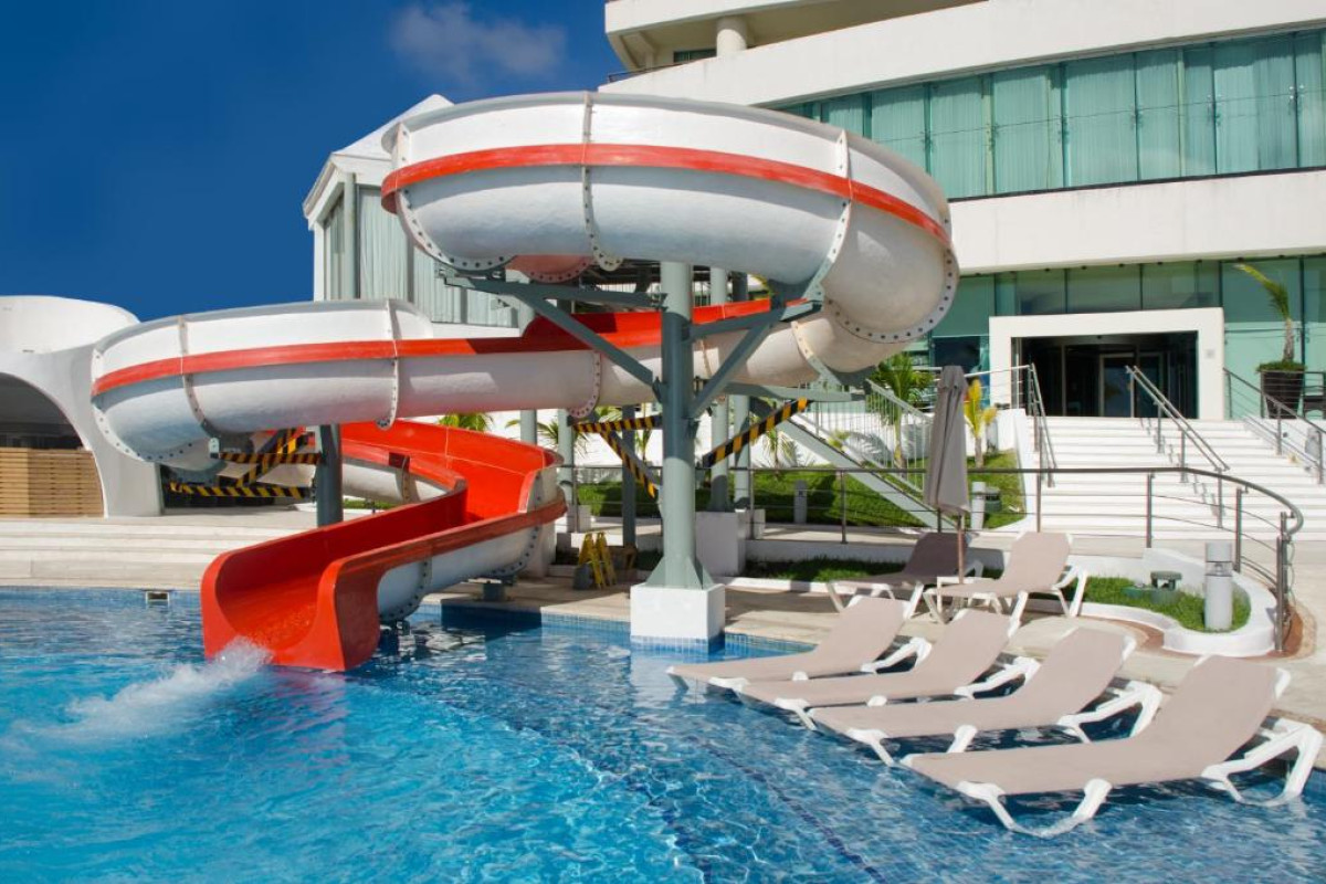 Beach Palace