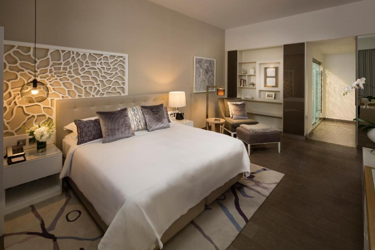 Beach Rotana Residences