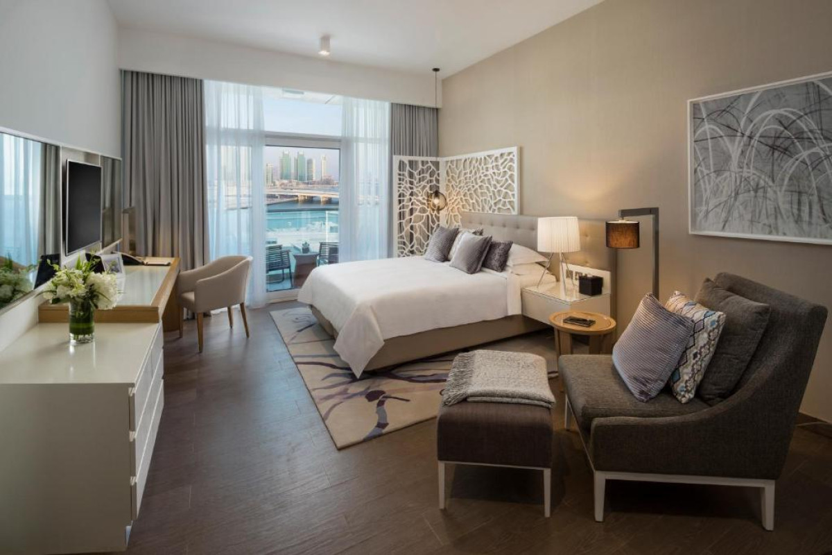 Beach Rotana Residences