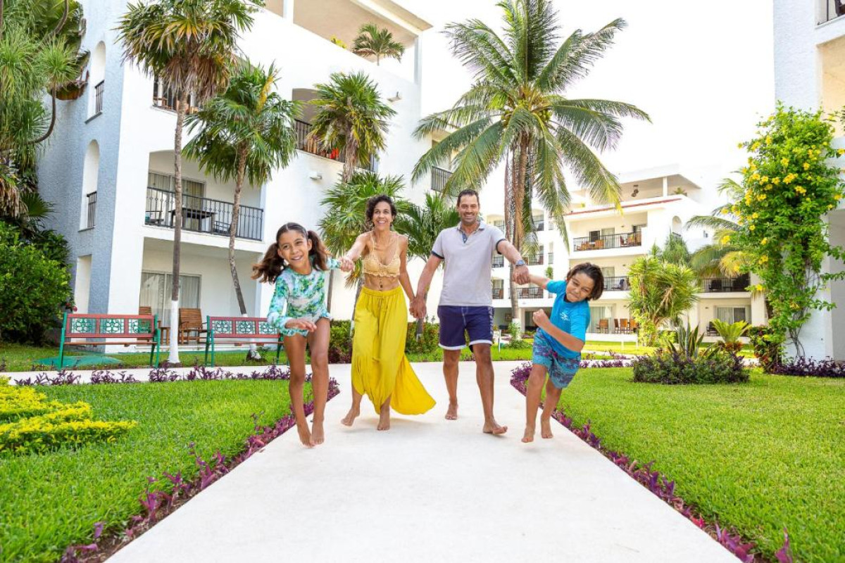 Beachscape Kin Ha Villas  Suites