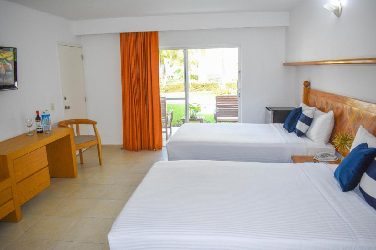 Beachscape Kin Ha Villas  Suites