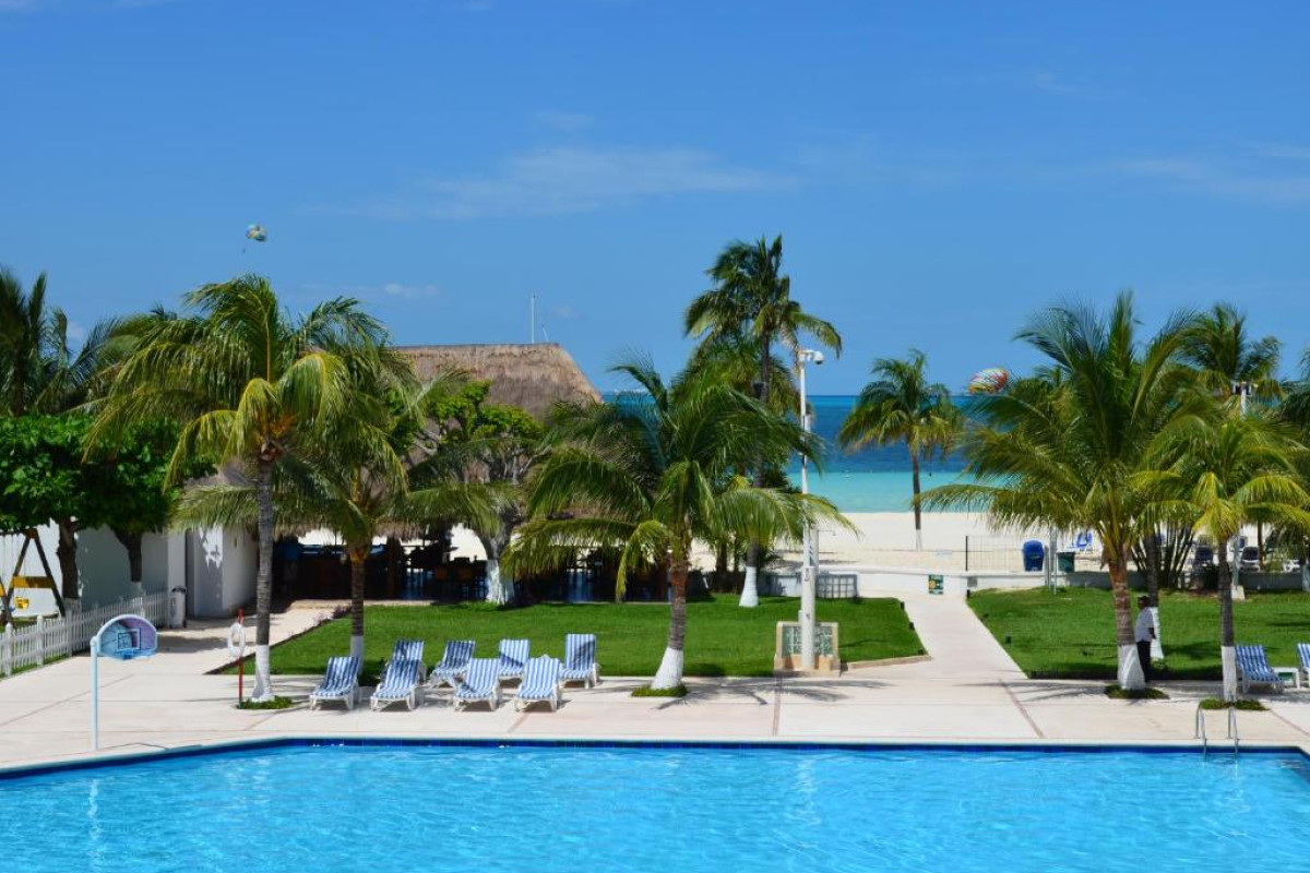 Beachscape Kin Ha Villas  Suites