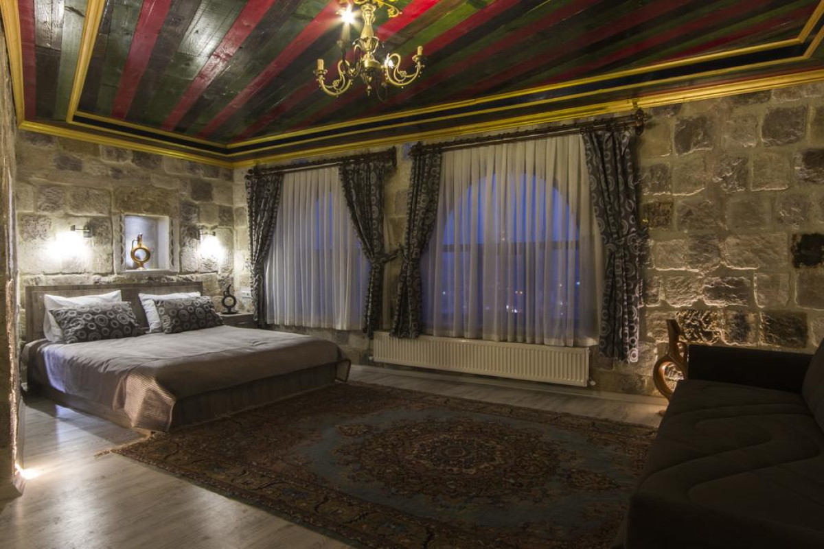 BEDROCK CAVE HOTEL