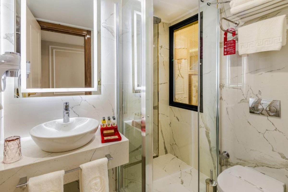 BEETHOVEN SENFONI HOTEL