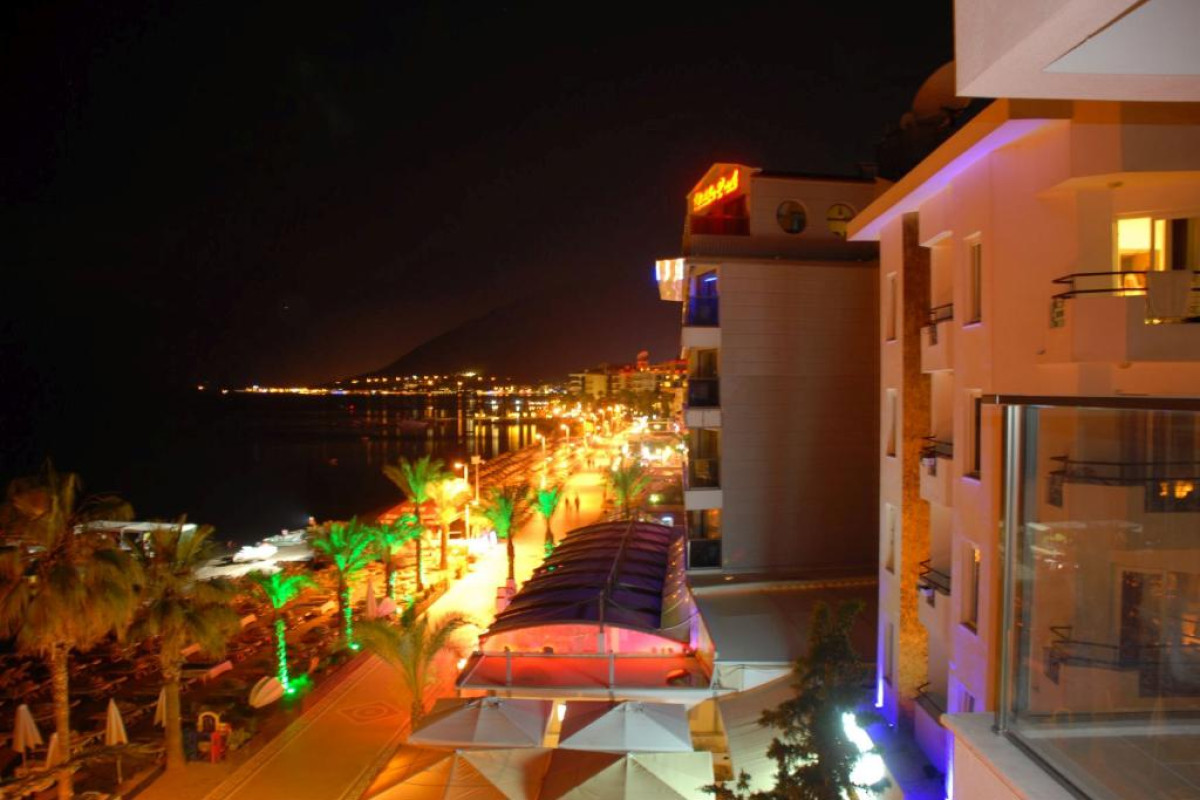 BEGONVILLE BEACH MARMARIS