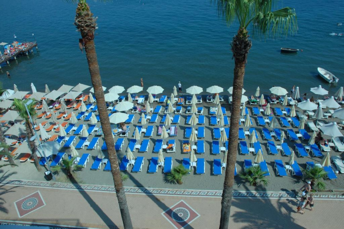 BEGONVILLE BEACH MARMARIS