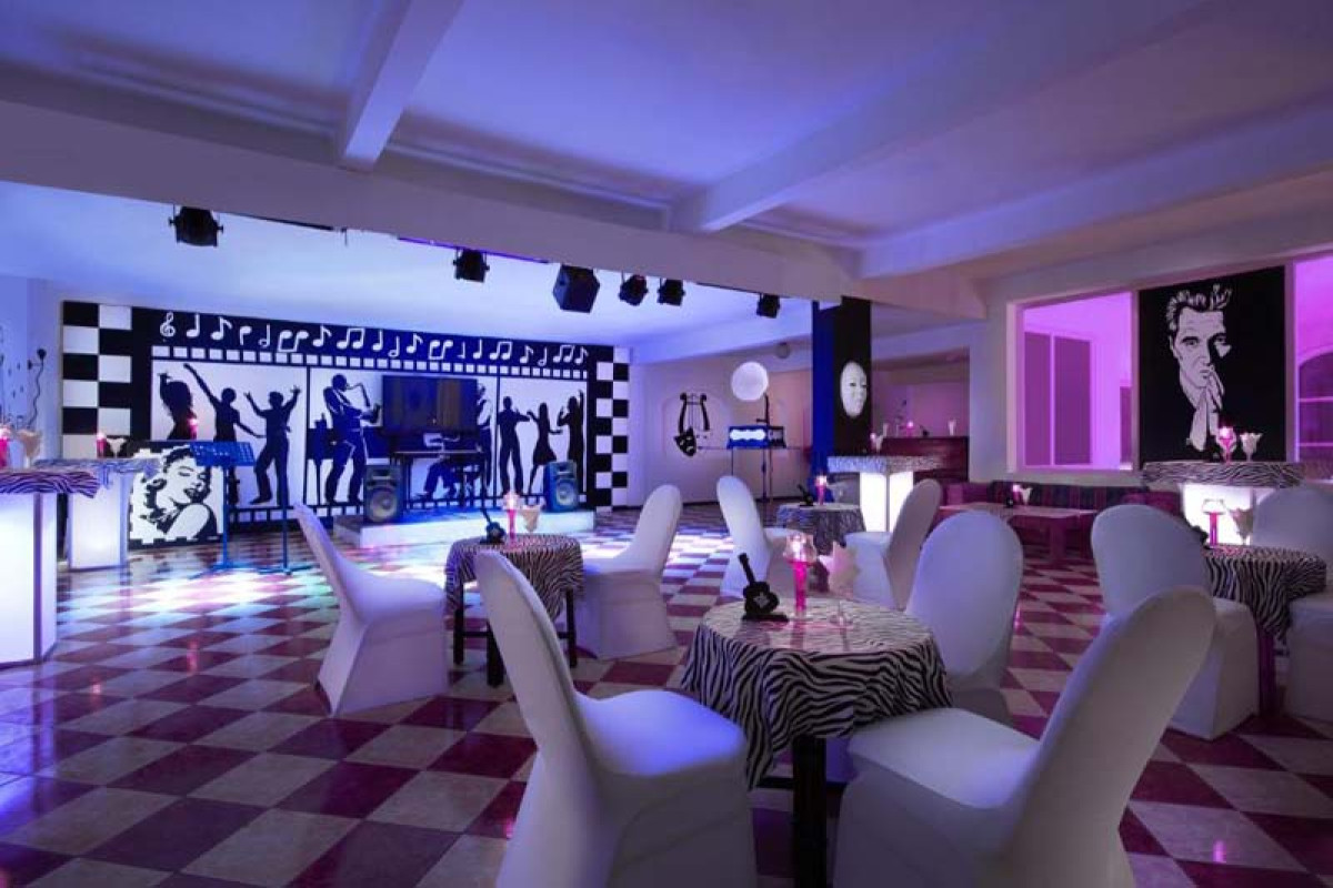 BEL AIR AZURE (ADULT ONLY)