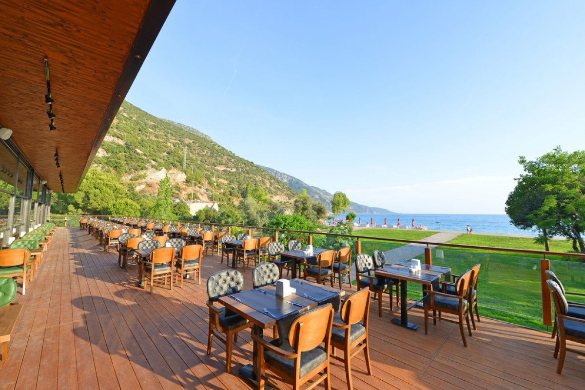 BELCEKUM BEACH HOTEL