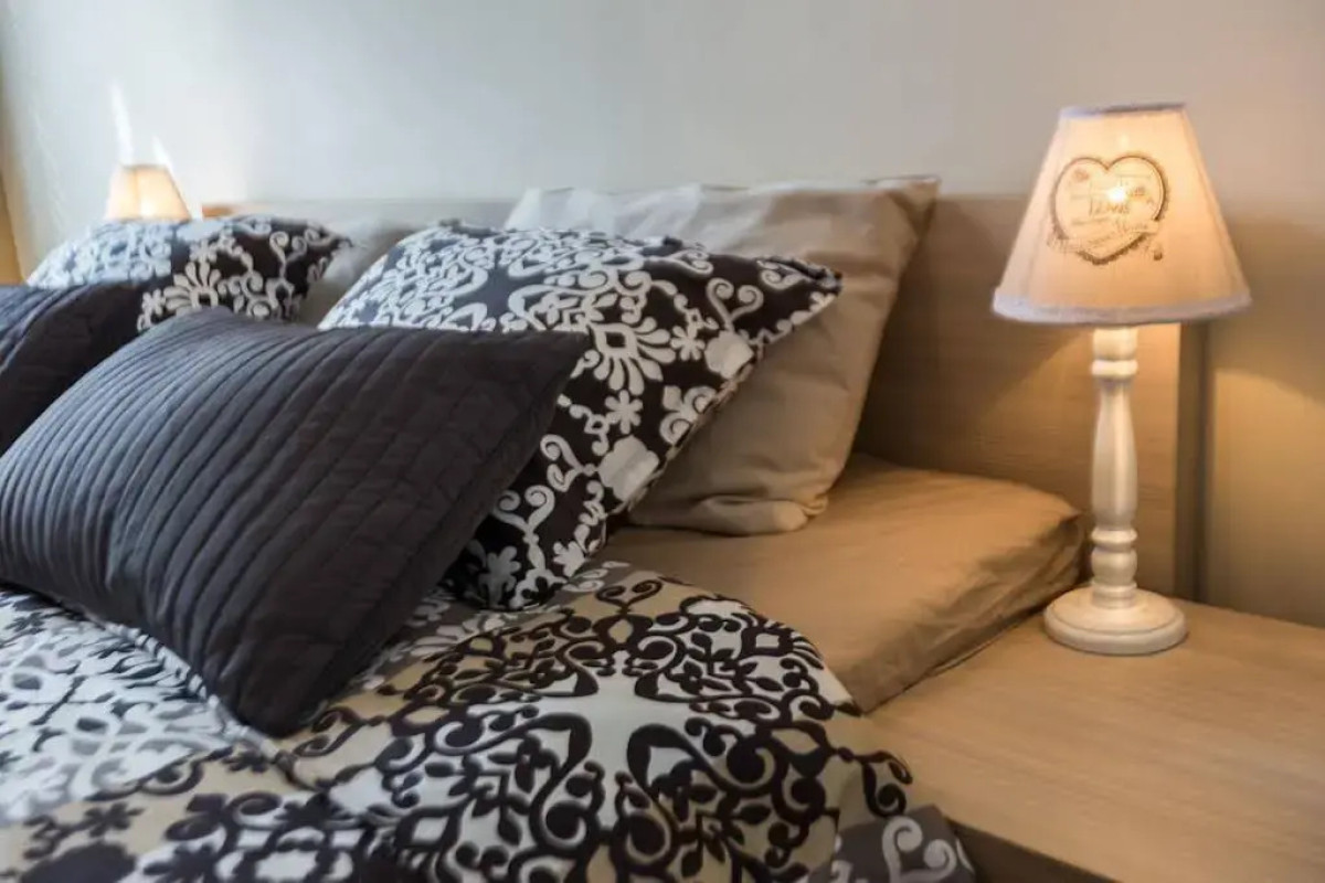 BELL APARTMENT