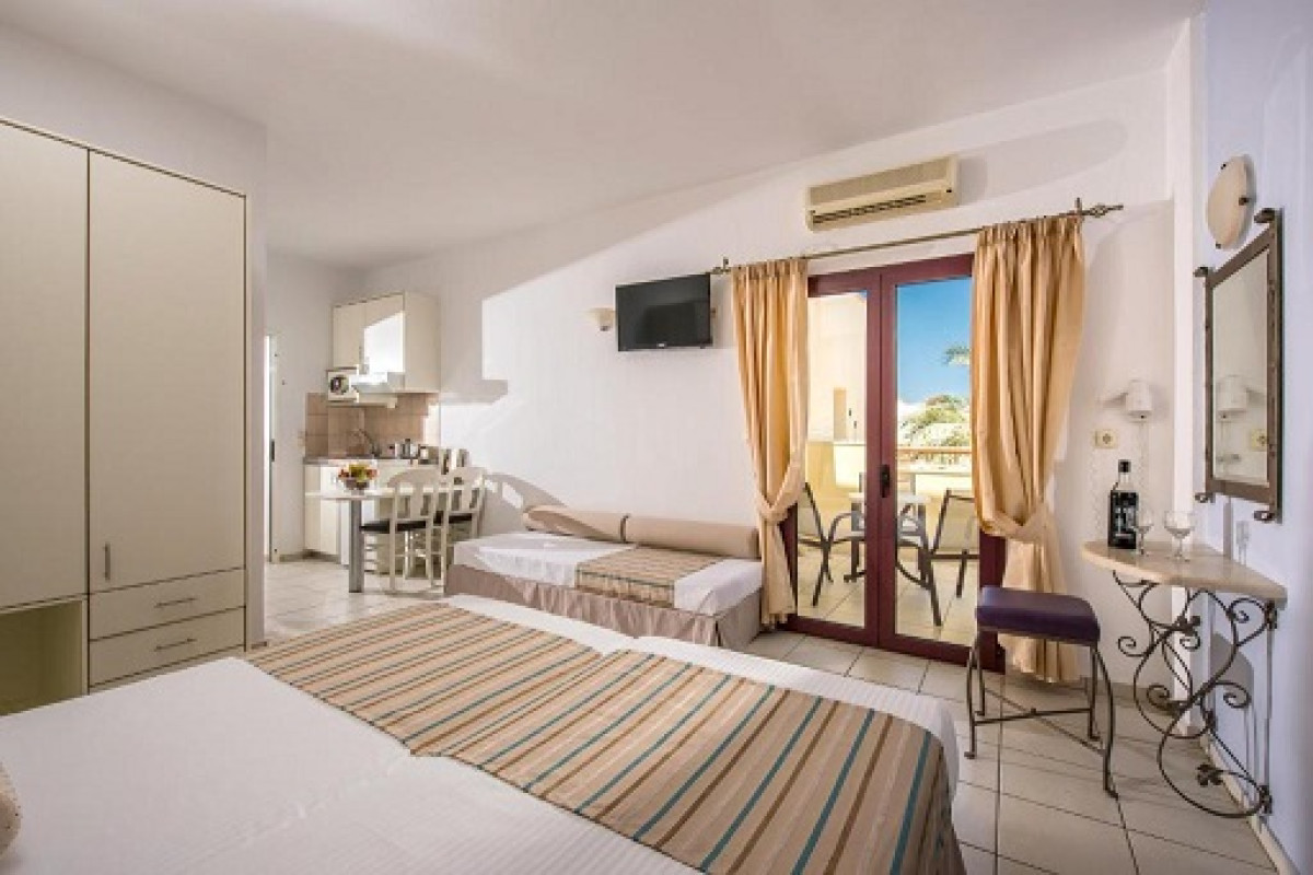 BELLA ELENA APARTMENTS