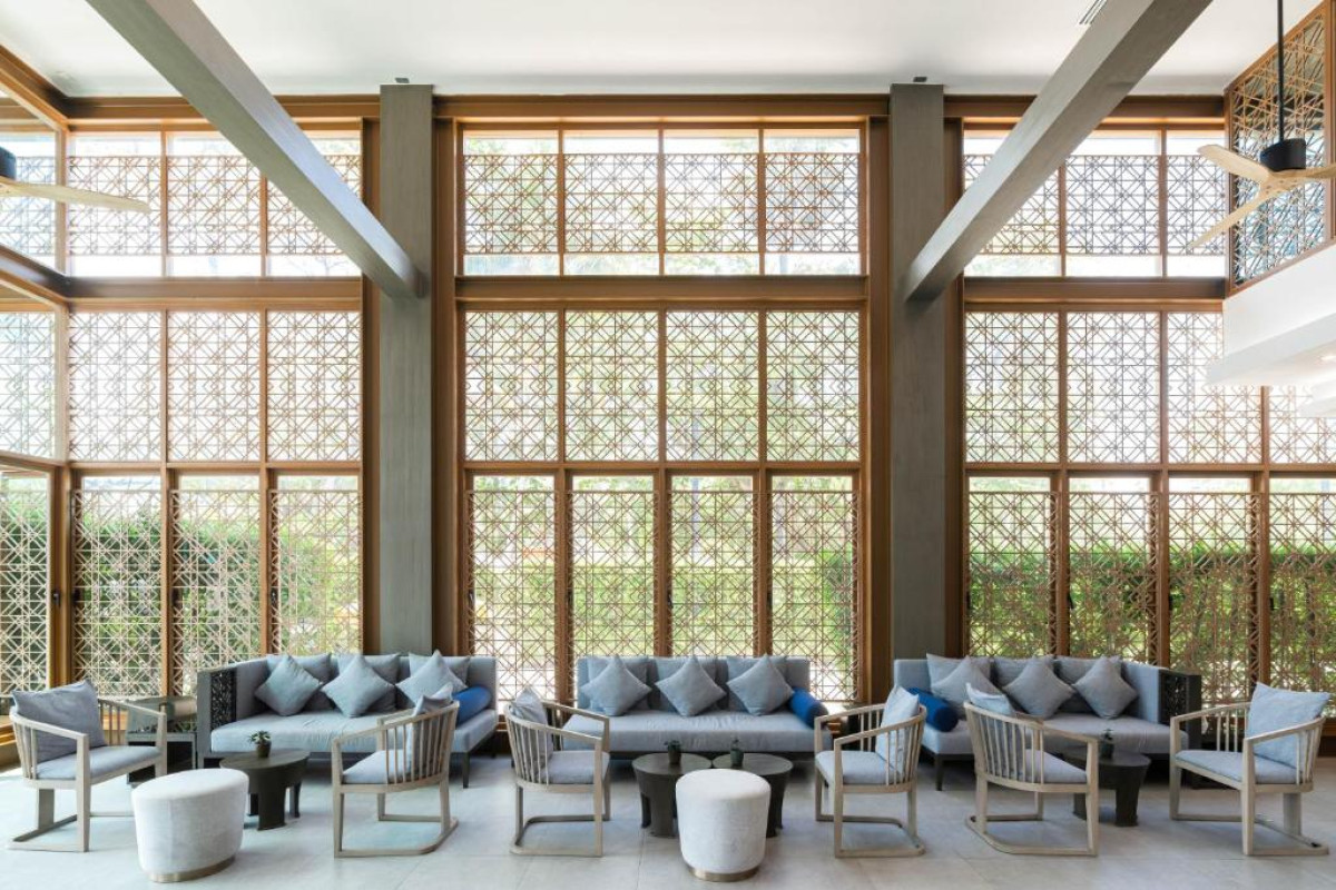Hotel Bella Nara Phuket Naiyang Beach
