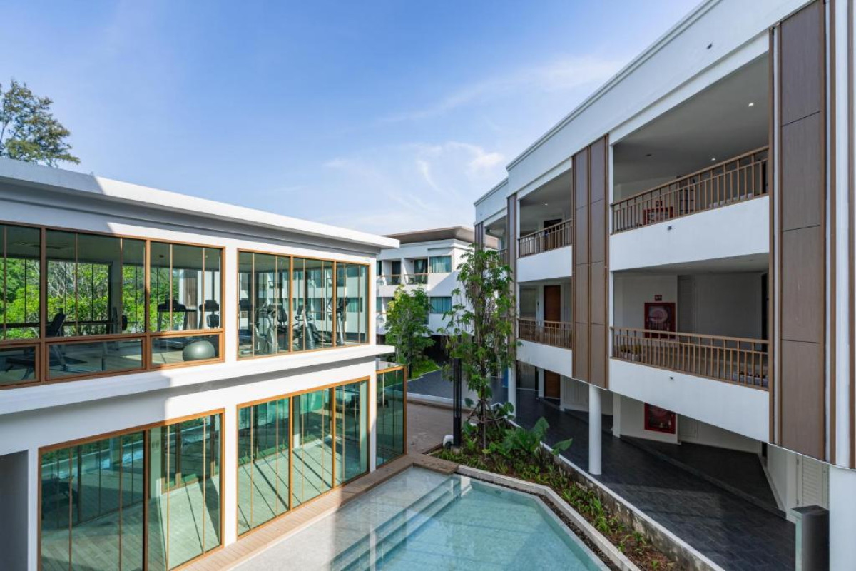 Hotel Bella Nara Phuket Naiyang Beach