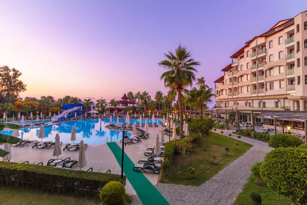 BELLA RESORT & SPA