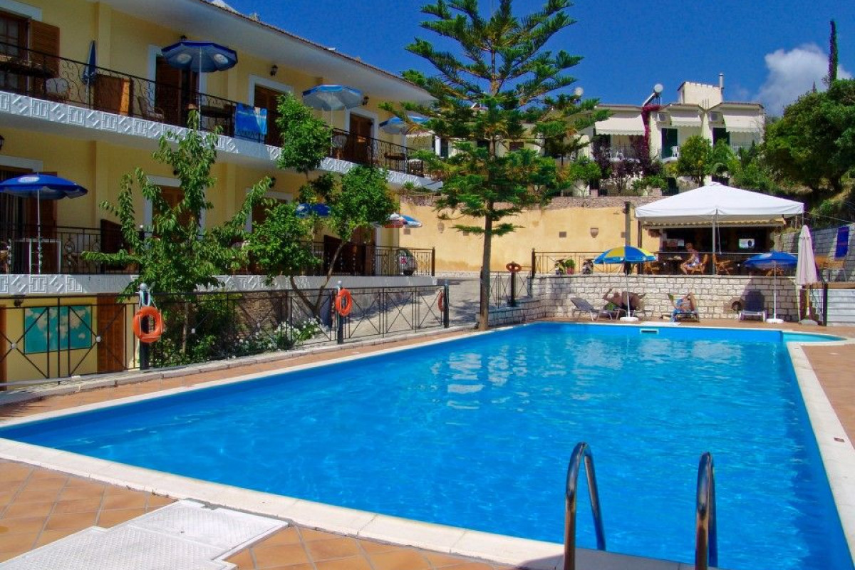 Bella Vista Hotel & Apartments