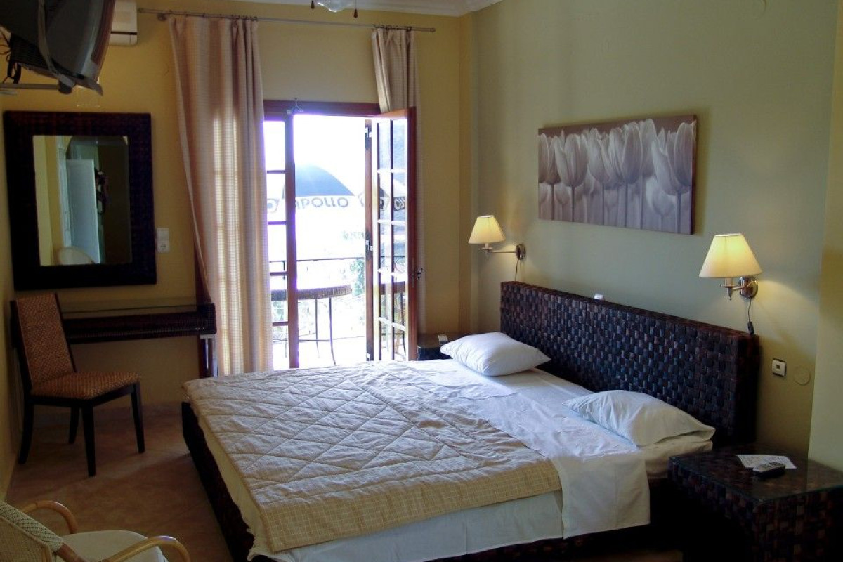 Bella Vista Hotel & Apartments