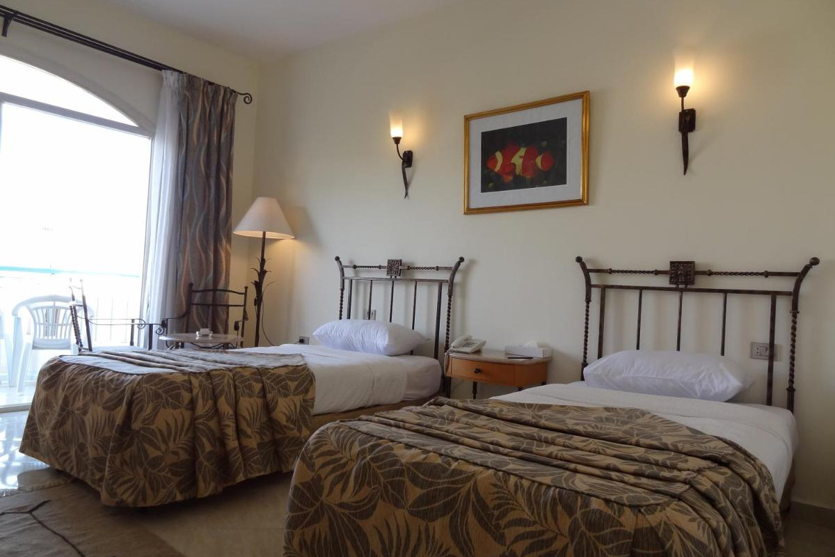 BELLA VISTA HOTEL & RESORT