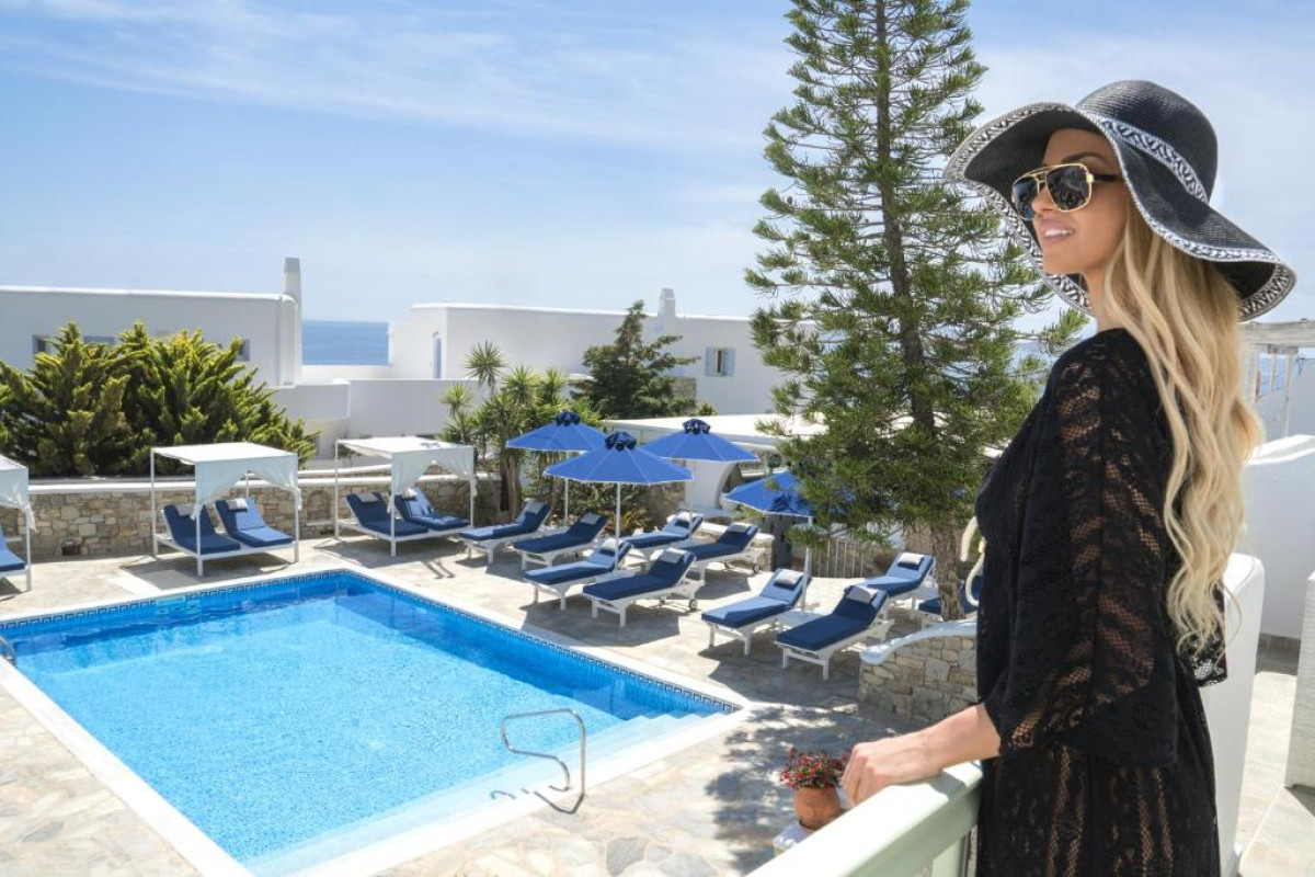 Bellissimo Resort