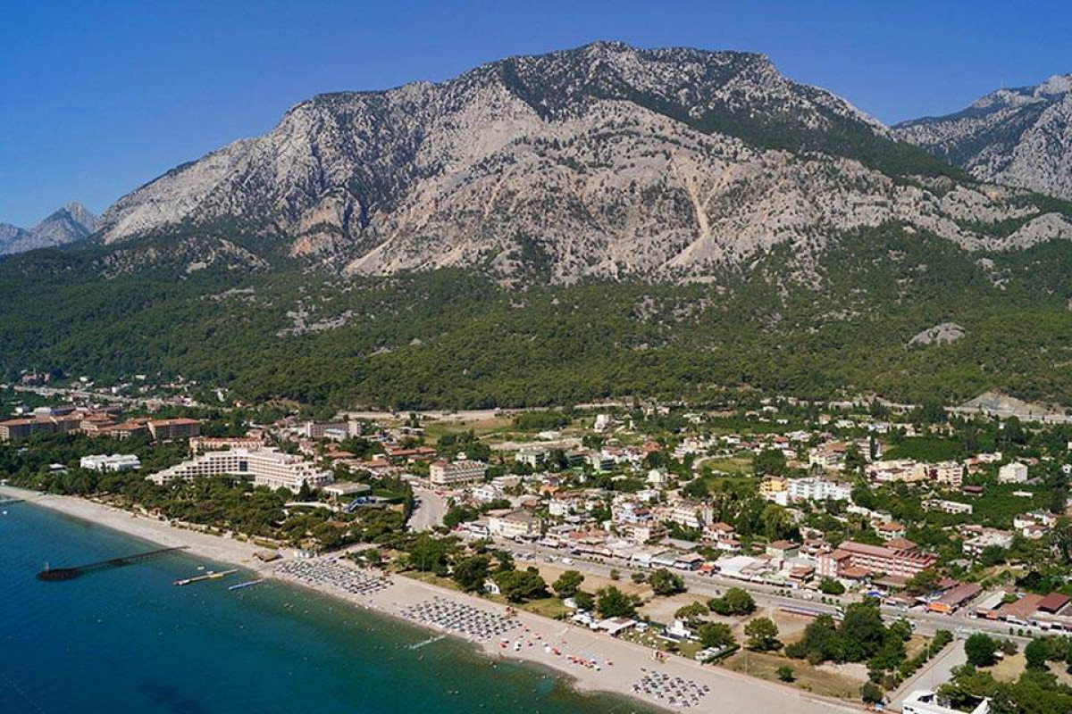 BELPOINT BEACH HOTEL