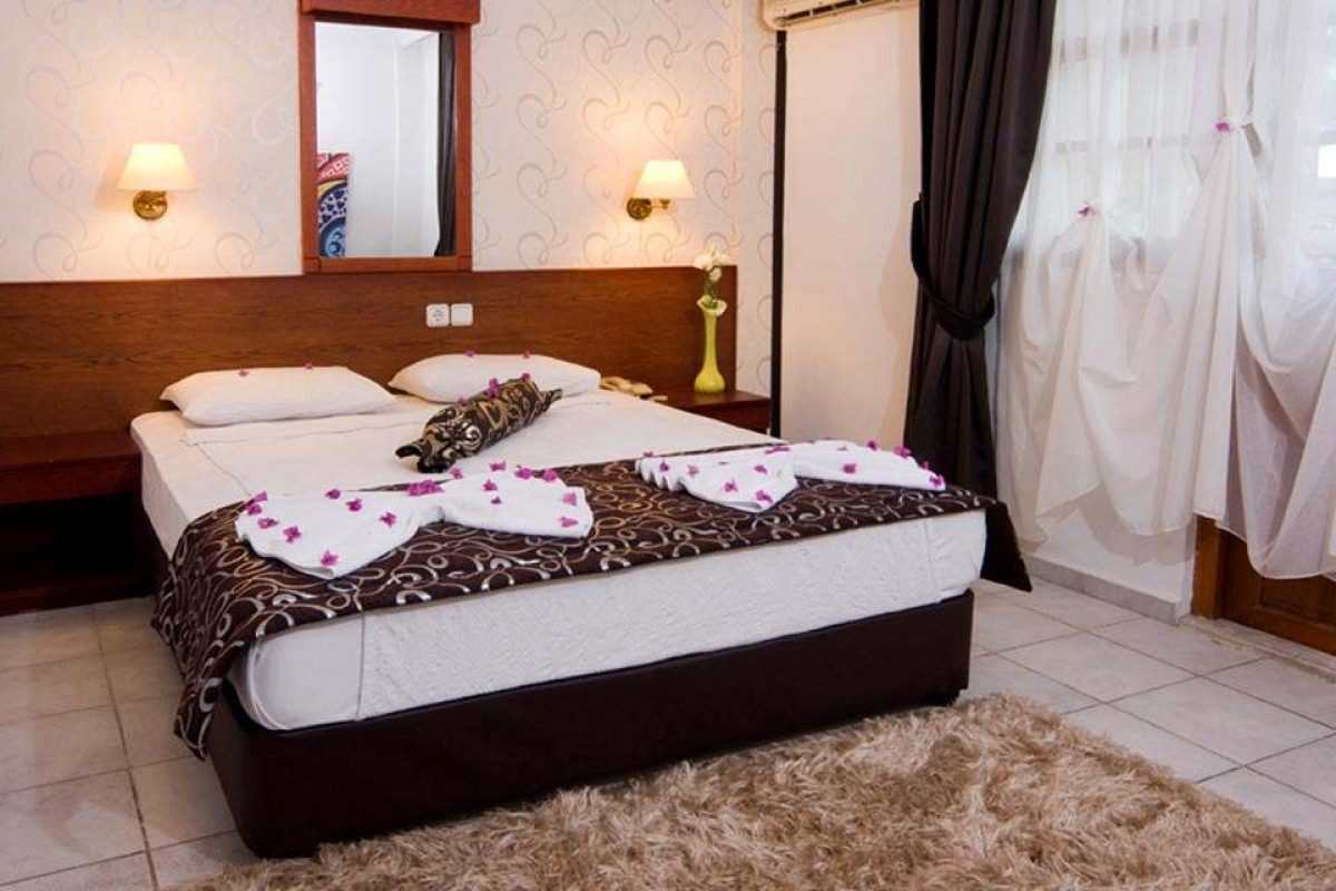 BELPOINT BEACH HOTEL