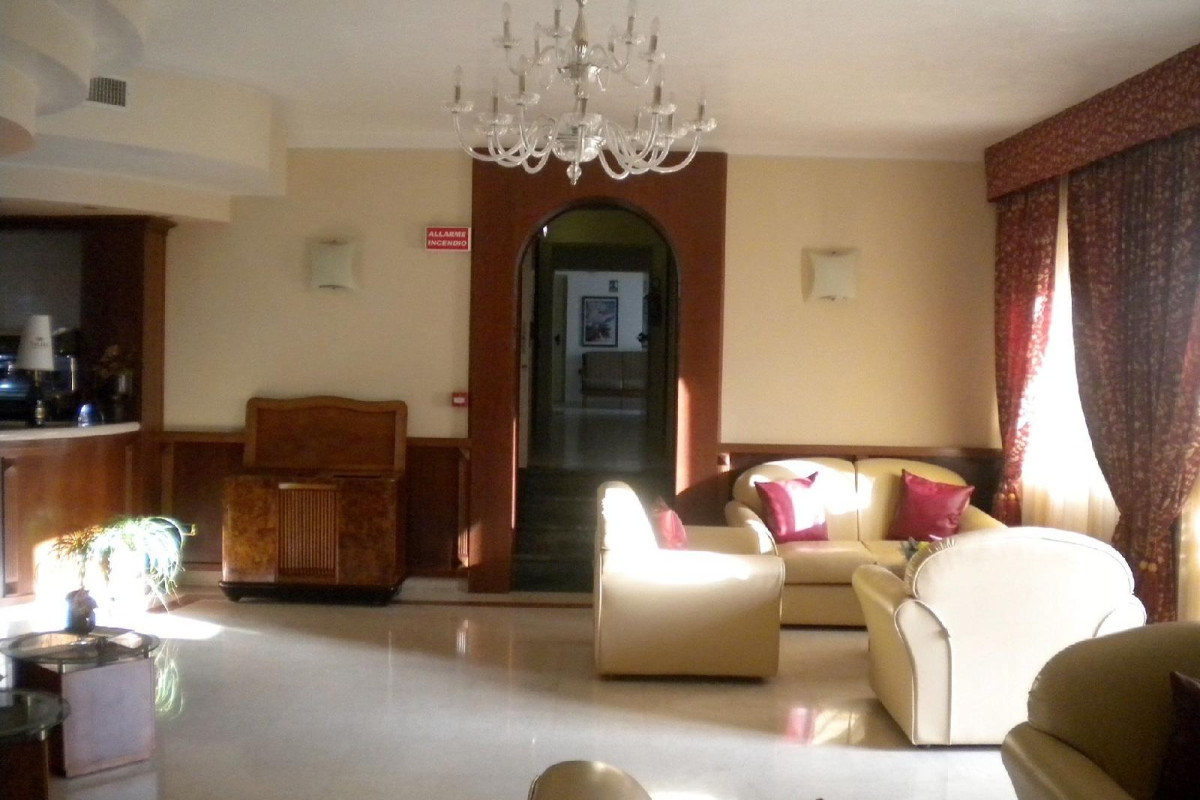 Belvedere Club Hotel