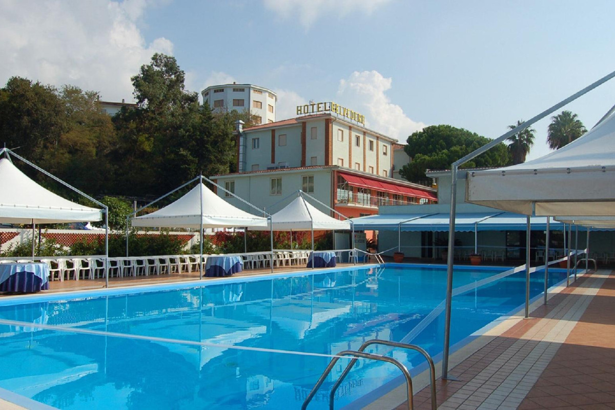 Belvedere Club Hotel