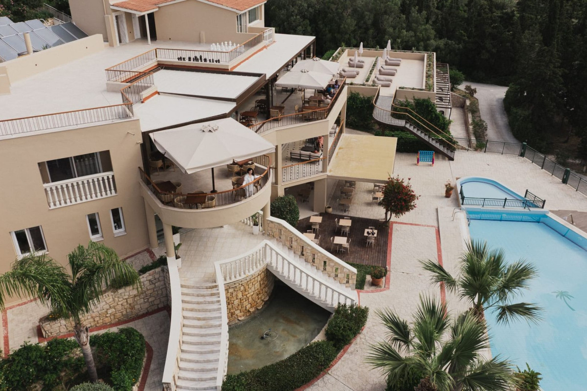 Gerakas Belvedere Hotel & Spa