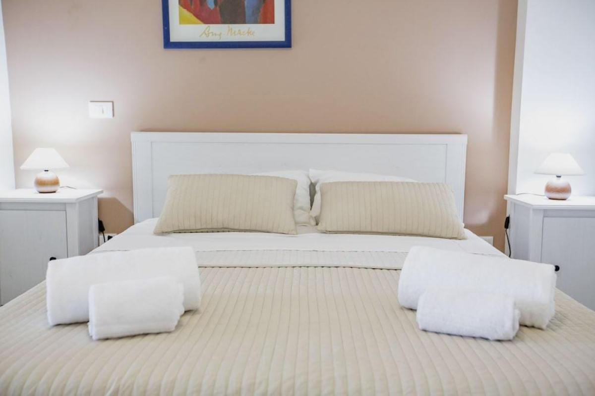 Belvedere Rent Rooms