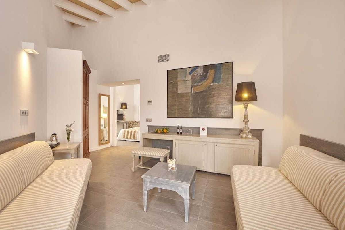 Bennoc Petit Hotel