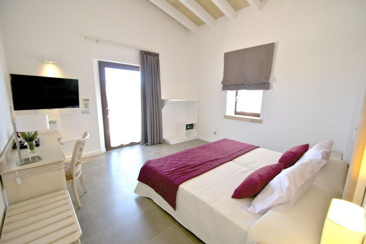 Bennoc Petit Hotel